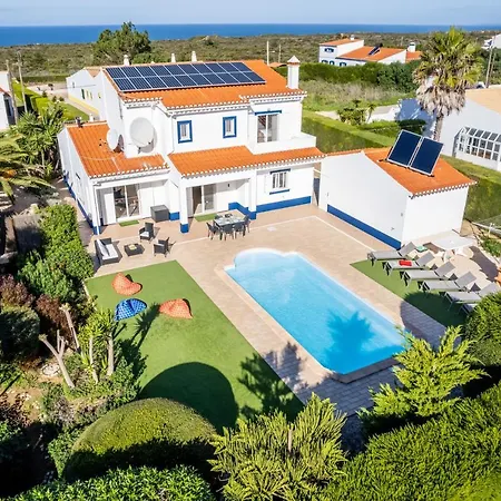 וילה Casa Da Bauhinia *