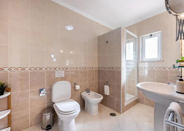 Casa Da Bauhinia アルジェズール