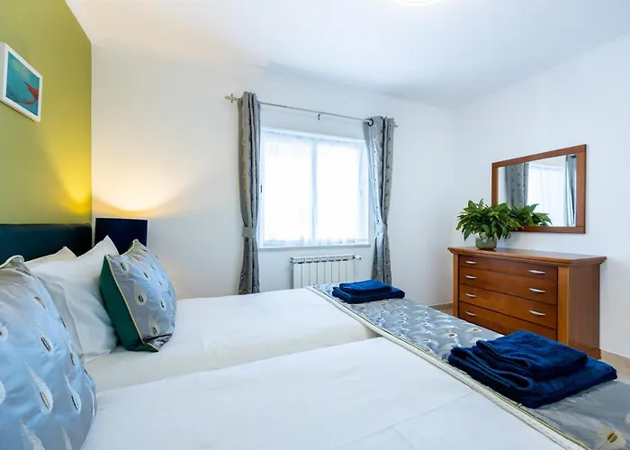 Casa Da Bauhinia アルジェズール