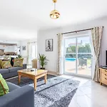 וילה Casa Da Bauhinia *
