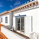 Casa Da Bauhinia *