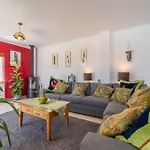 Casa Da Bauhinia אלג'זור